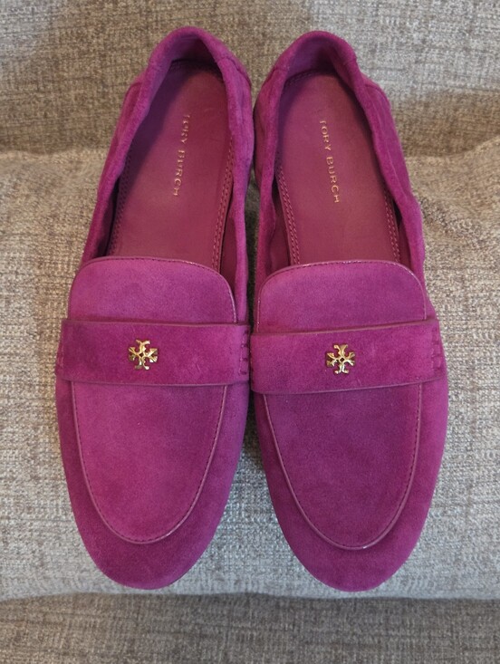 Tory Burch Shoes - NEW TORY BURCH SIZE 7 FUSCHIA BALLET LOAFER